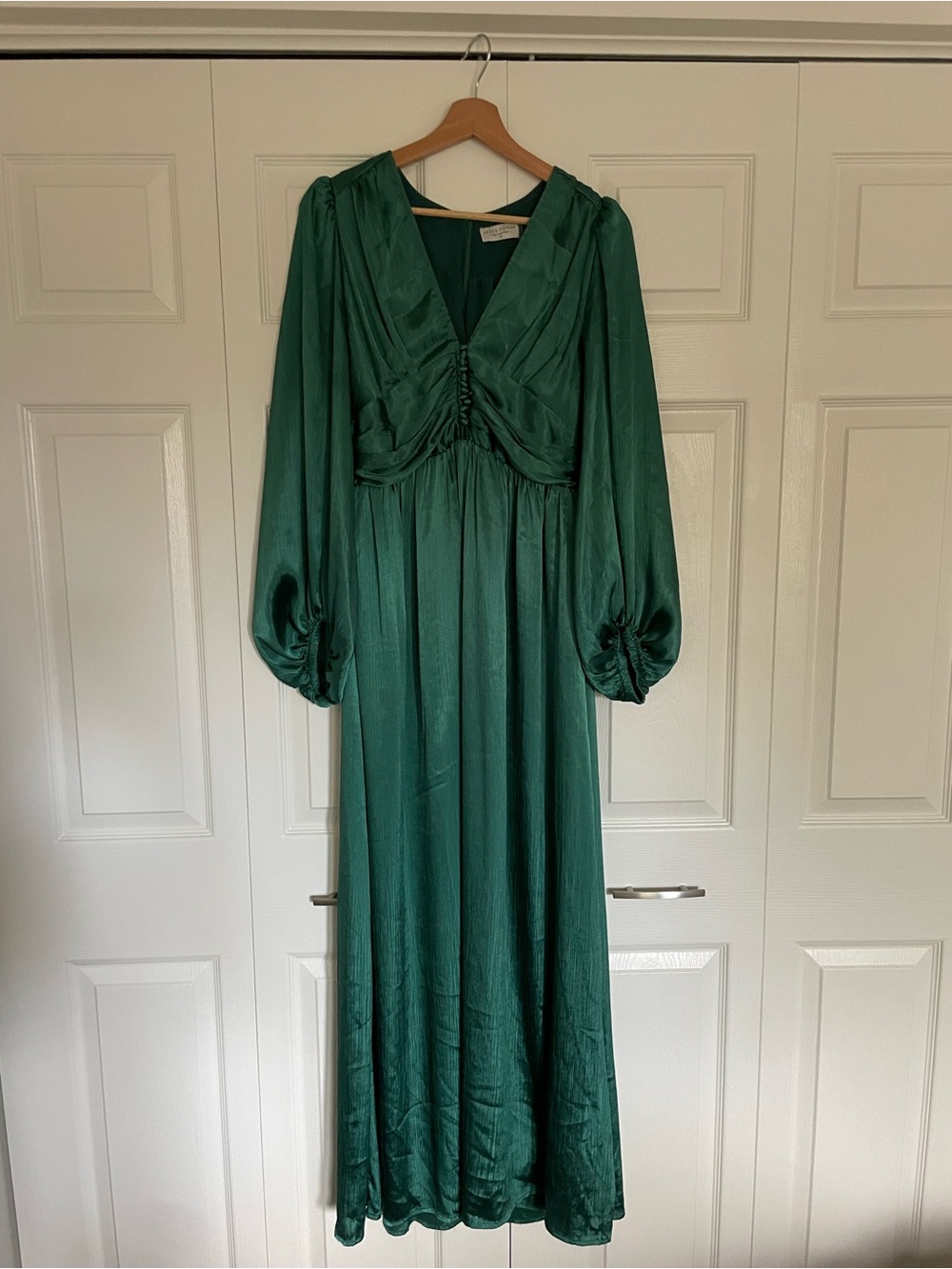 Dress Forum Emerald Green Satin V-Neck Maxi Dress